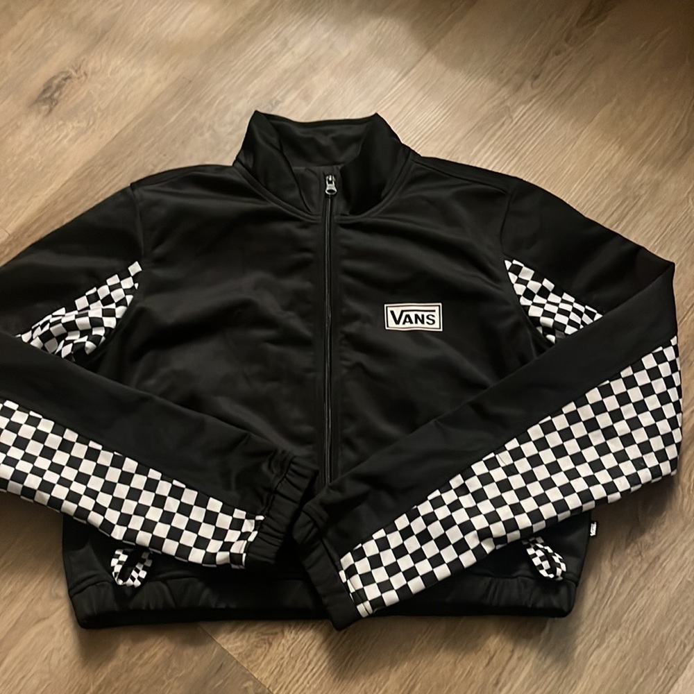 VANS - Picture 3 of 3